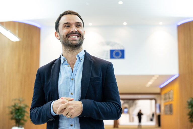 Photo 5 : Francisco GUERREIRO in the EP in Brussels