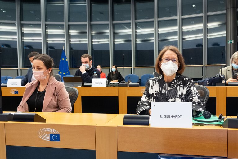 Trilogue on assignment of claims