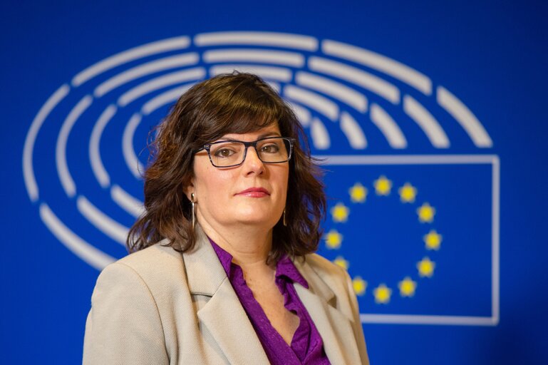 Photo 5: Isabel GARCIA in the EP in Brussels